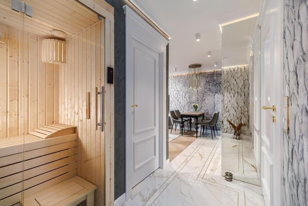 Luxury Apartment With Sauna - Old Town - Gold Gdansk Bagian luar foto